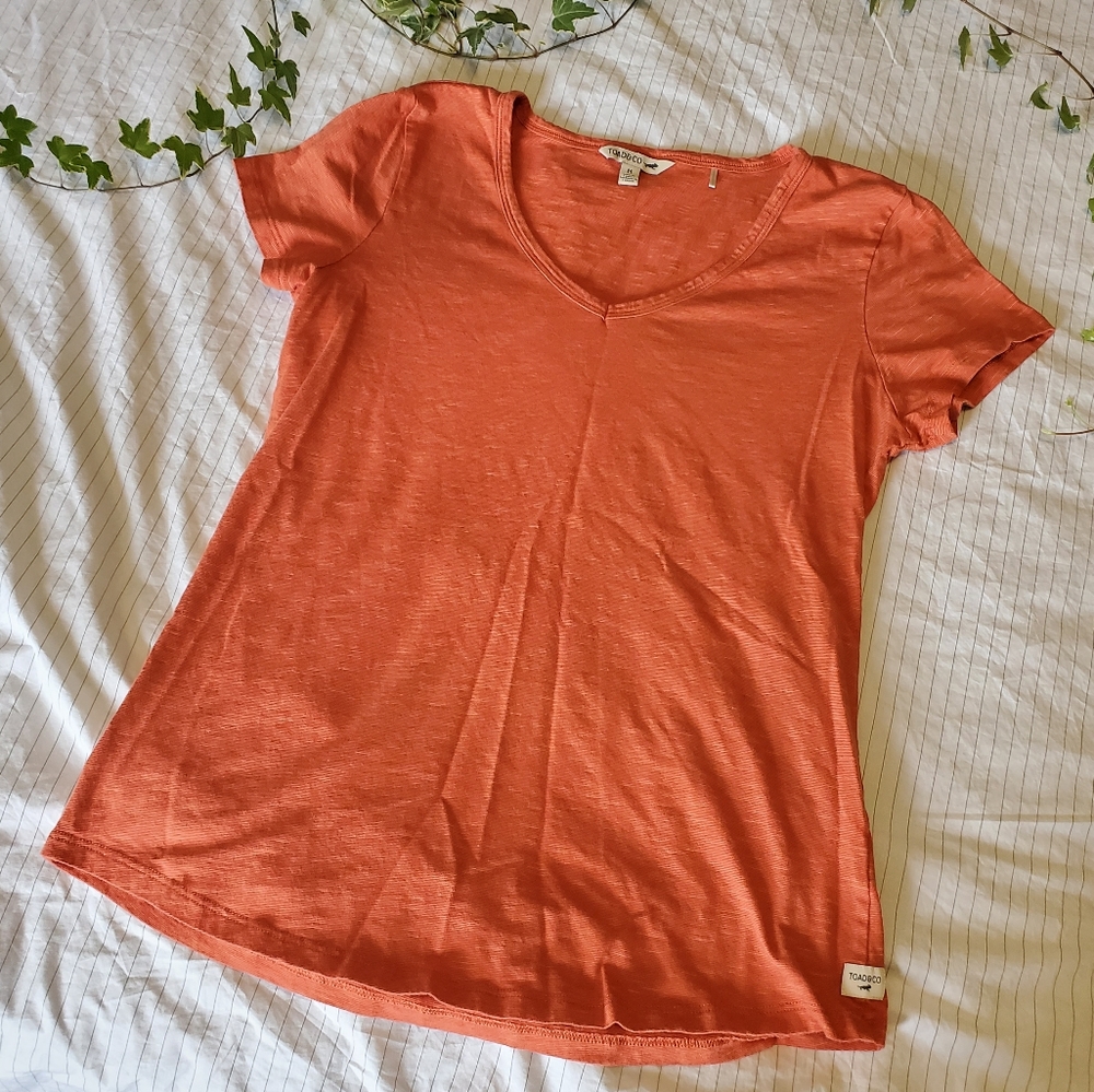 NWOT Toad & Co. shirt